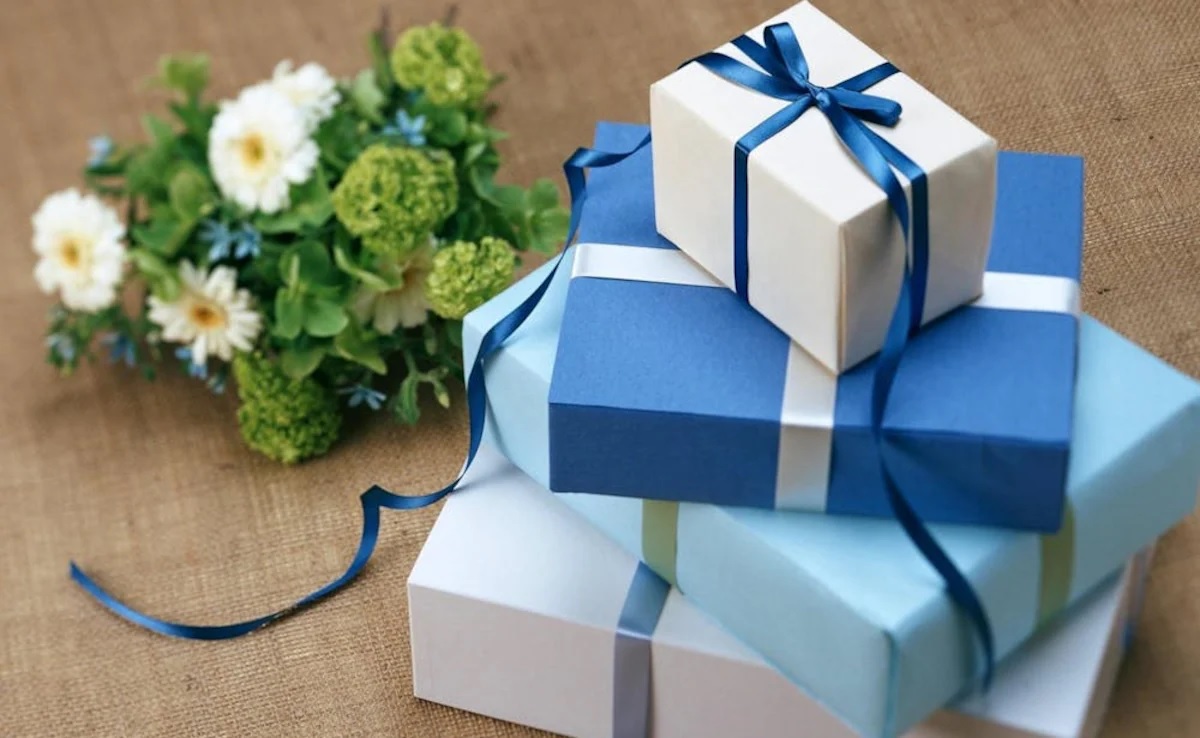 Unlucky Gifts for Bridal