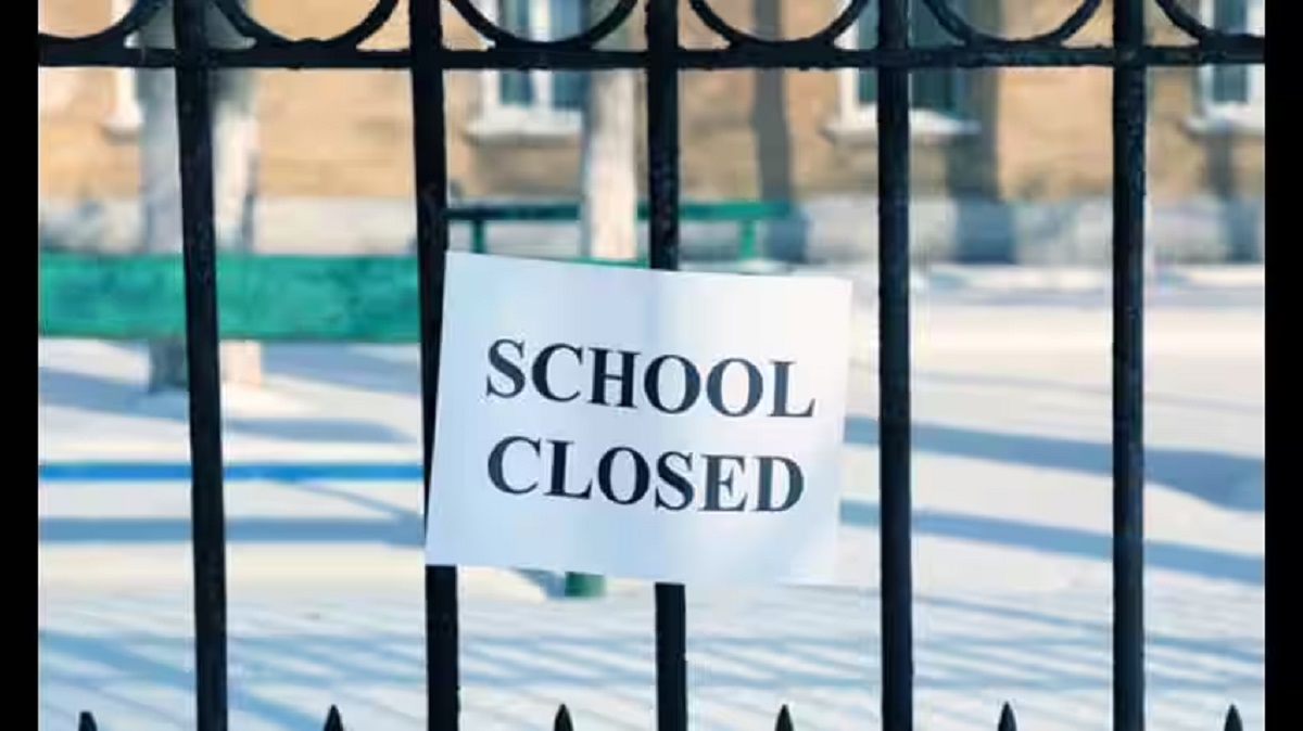 School Closed