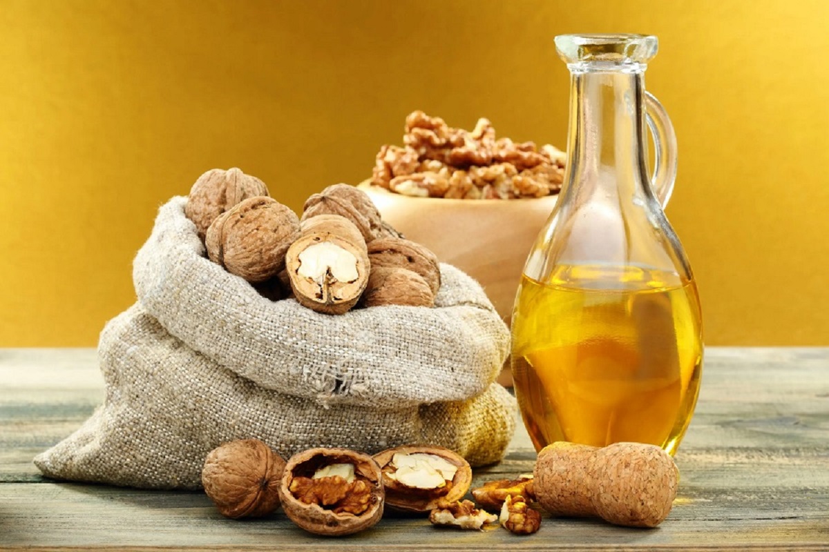 Walnut oil