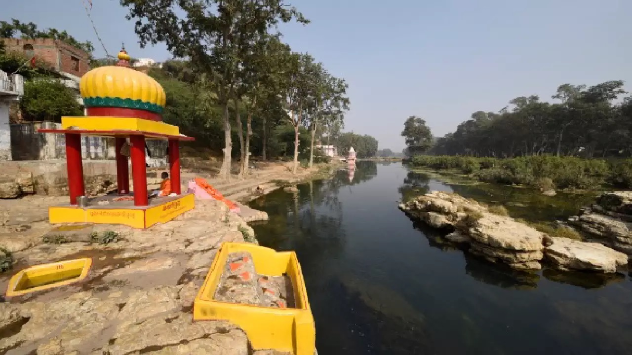 janki kund.2