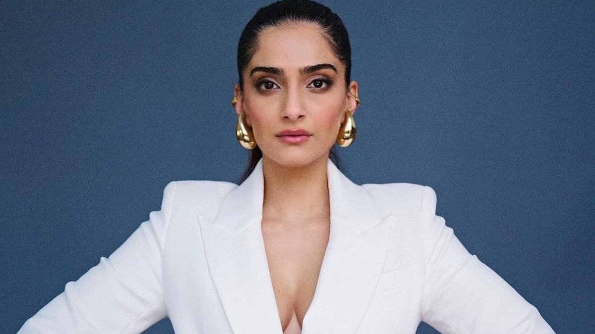 sonam kapoor 2