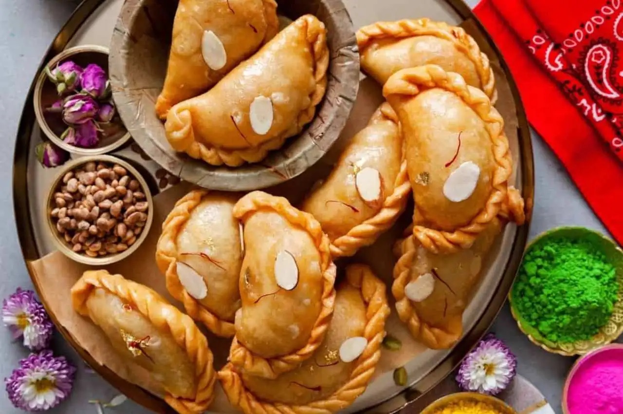 Gujiya