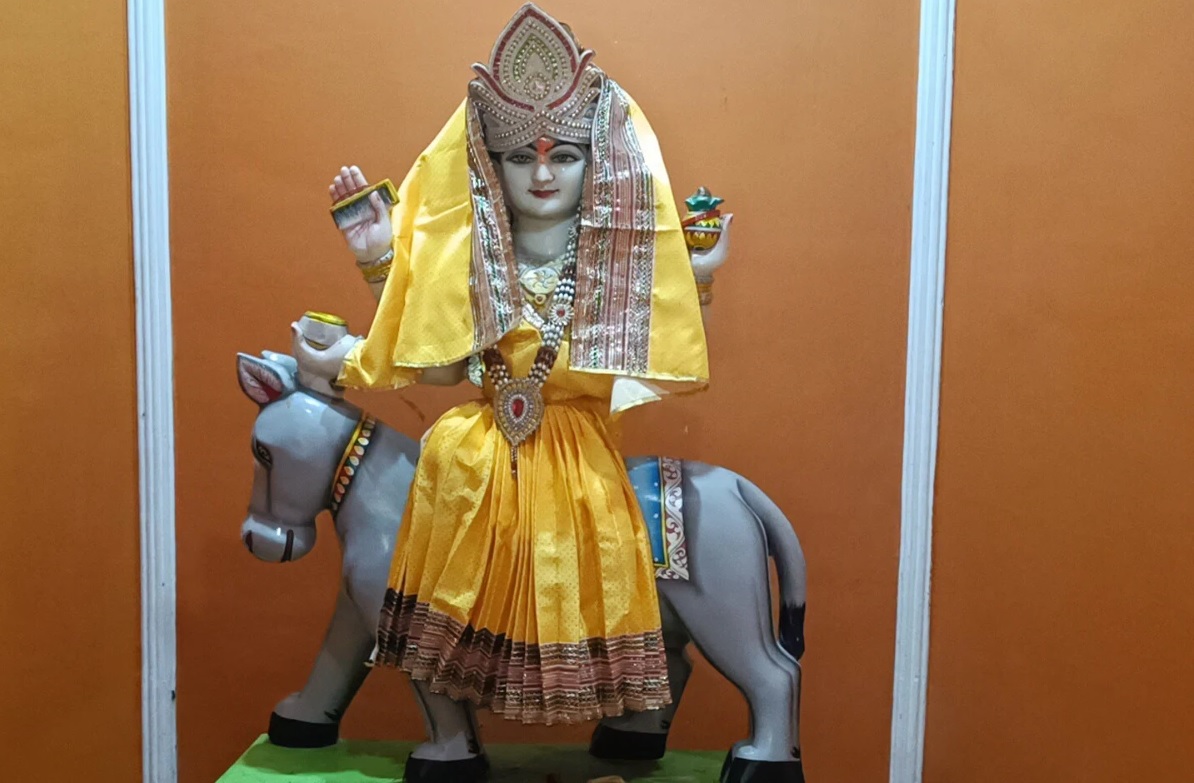 Sheetala Ashtami 2025