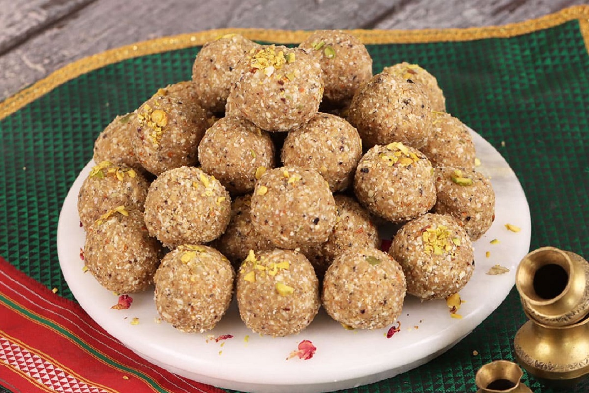 methi laddu