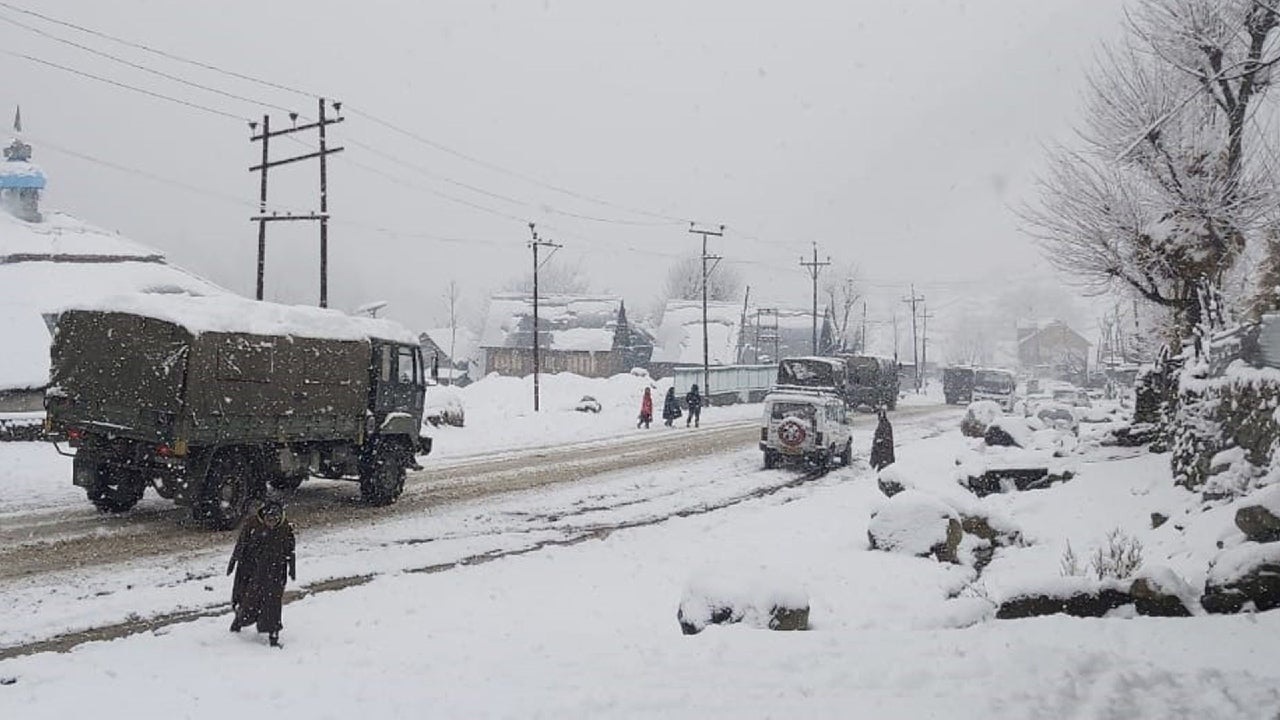 cold wave in kashmir