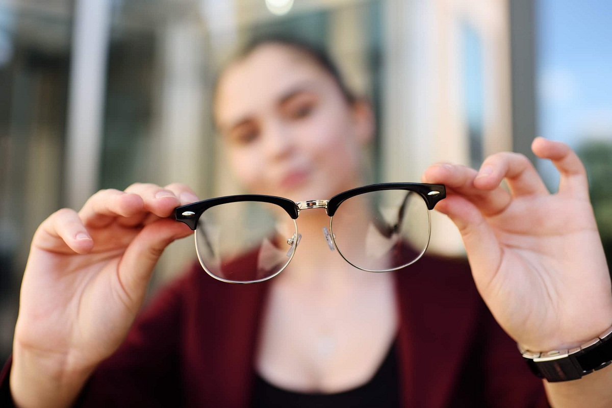eyeglasses1