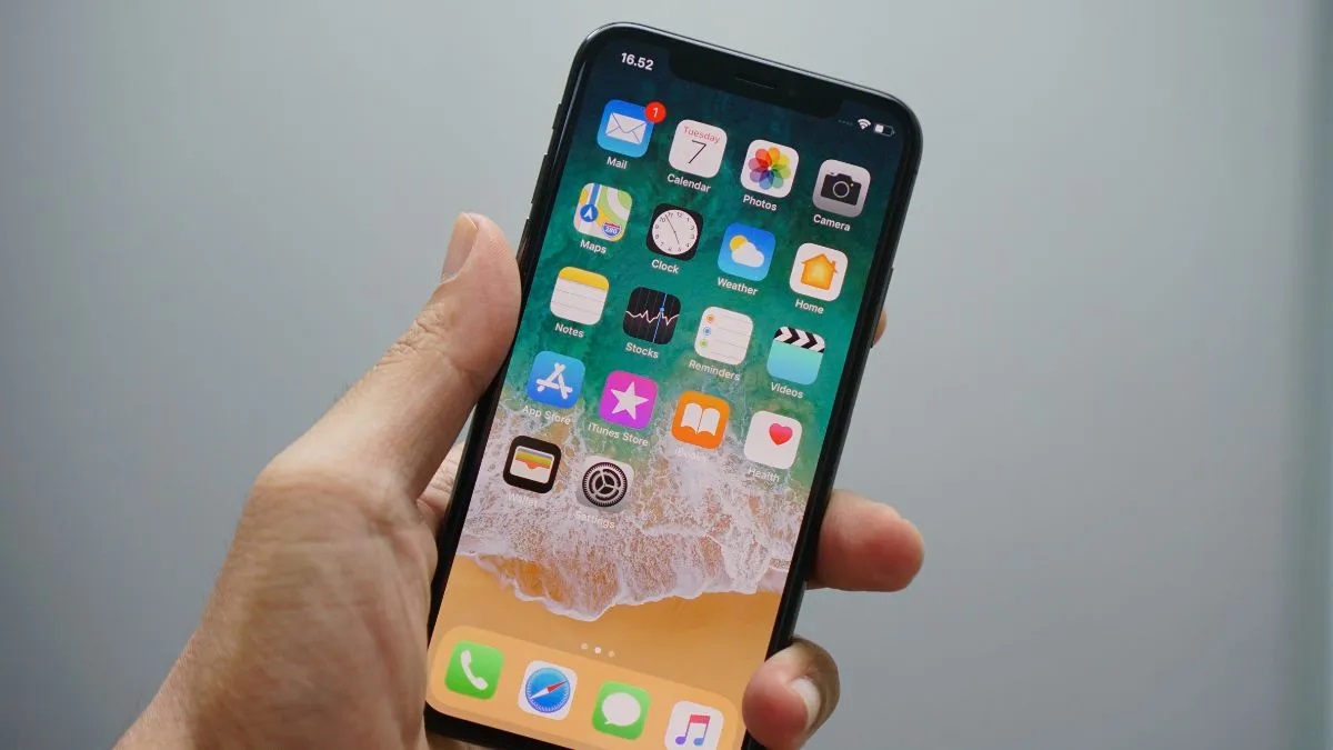 iPhone