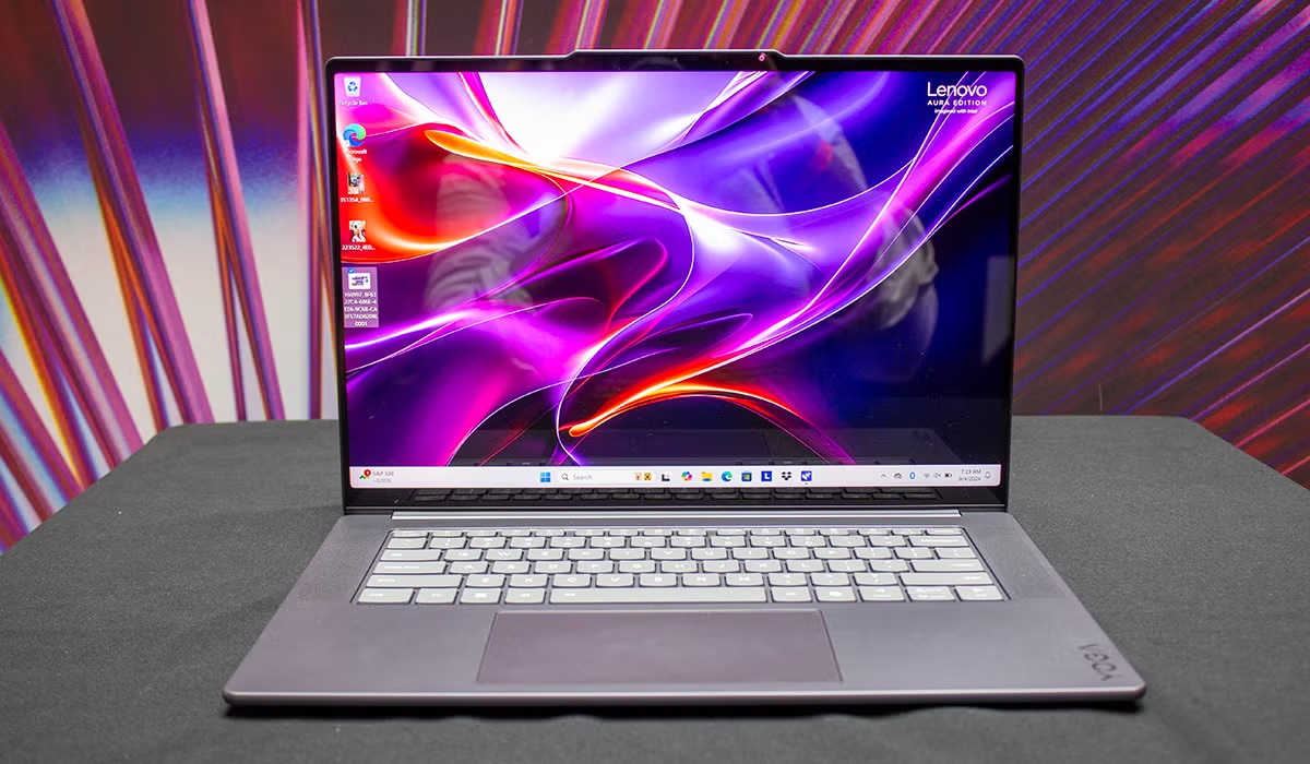 Lenovo Yoga Slim 7I Aura