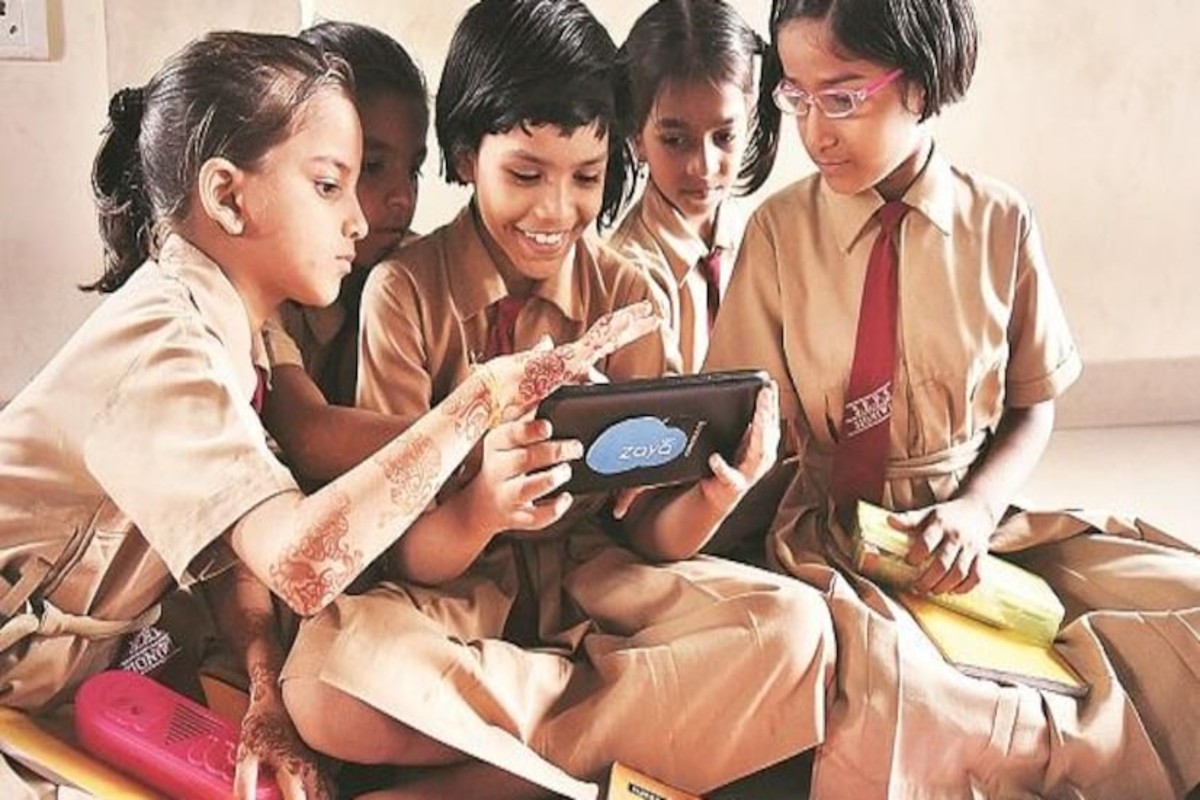 Mobile phone ban in schools