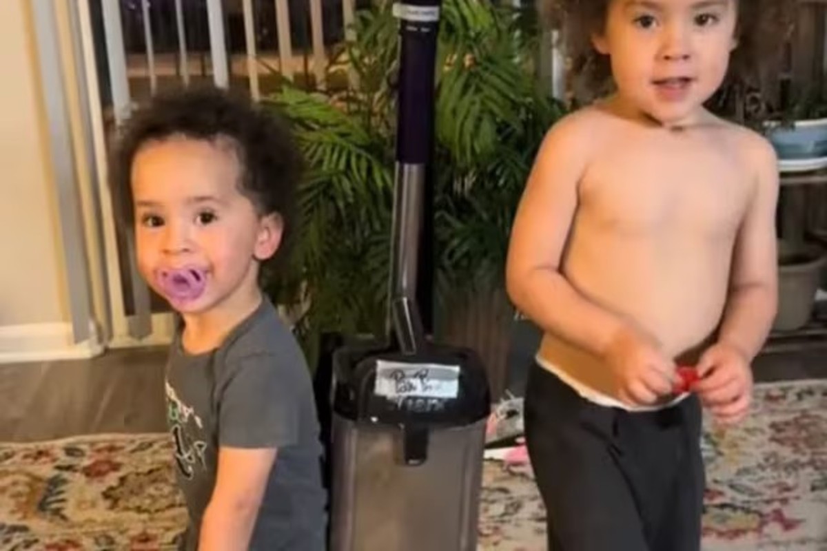 Kids play with dead grandfather ashes