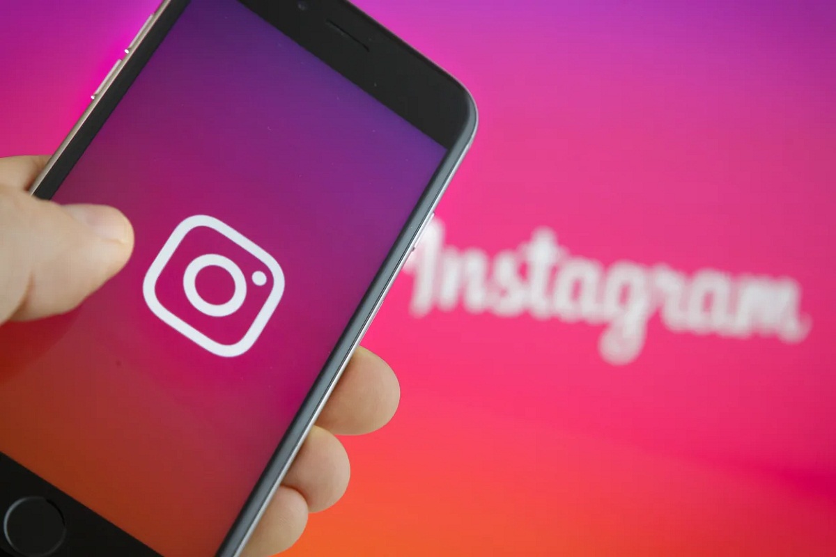 Instagram Blend Feature