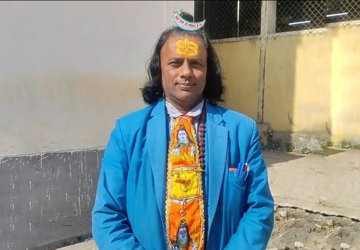 Suit-boot Baba Bokaro
