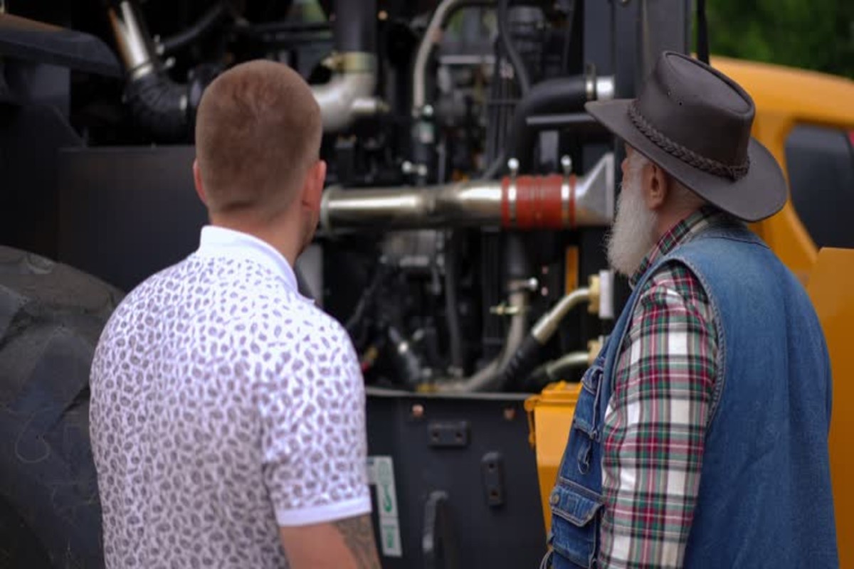 Tractor Buying Tips