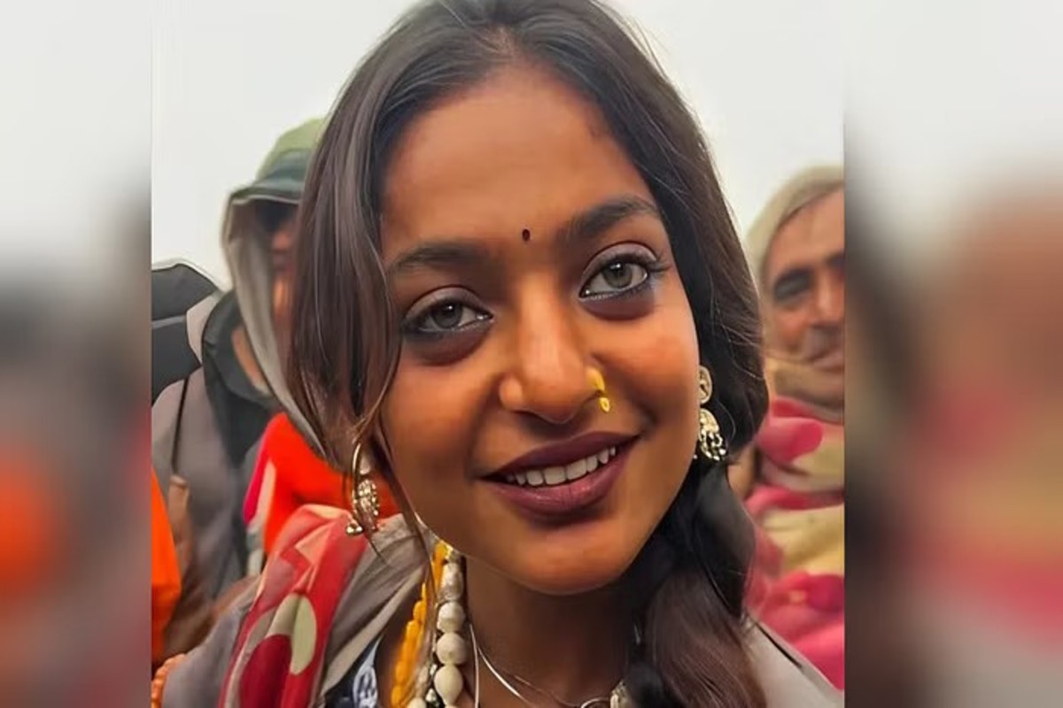 Mahakumbh wali Monalisa