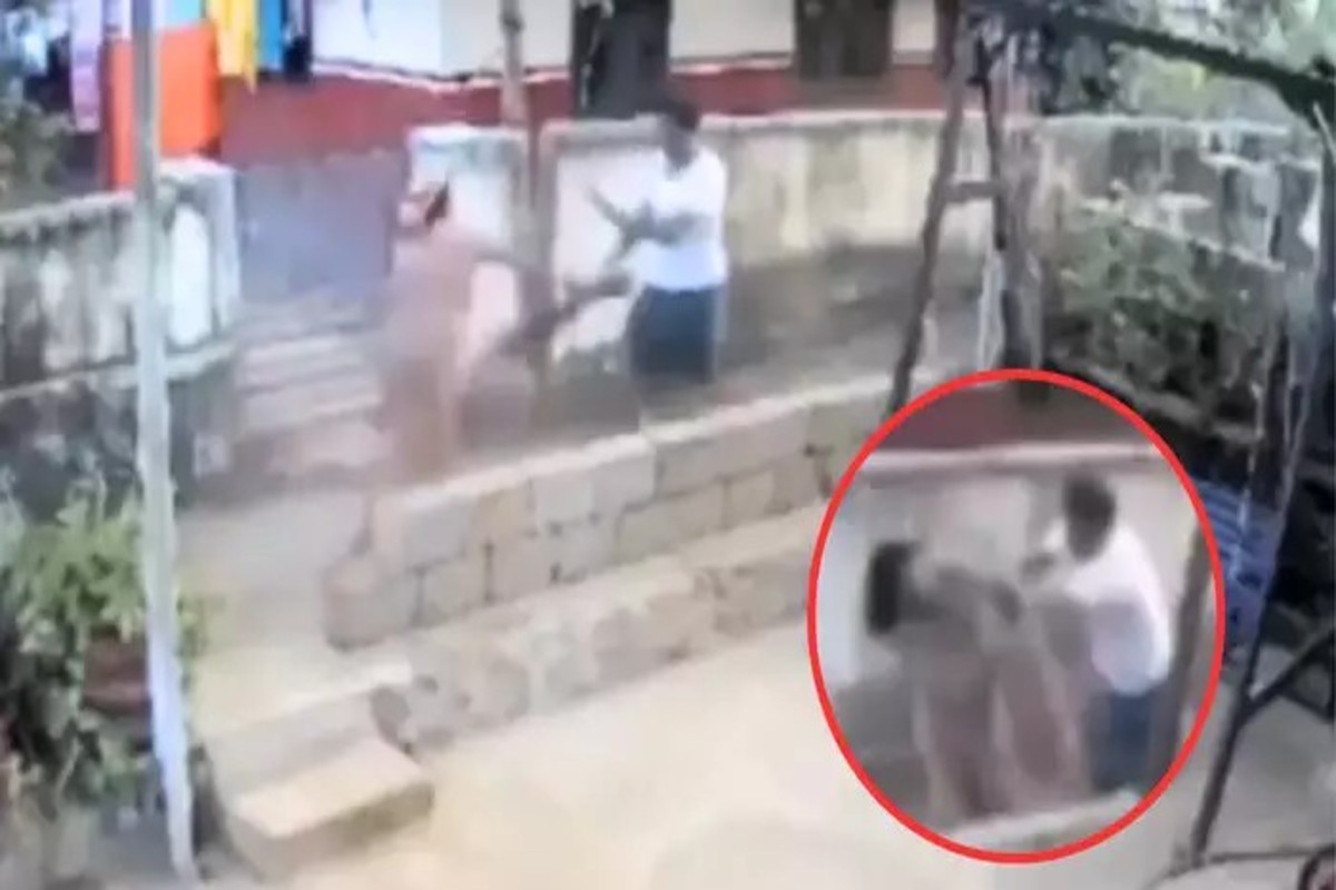Jhaadu Se Ladai Viral Video