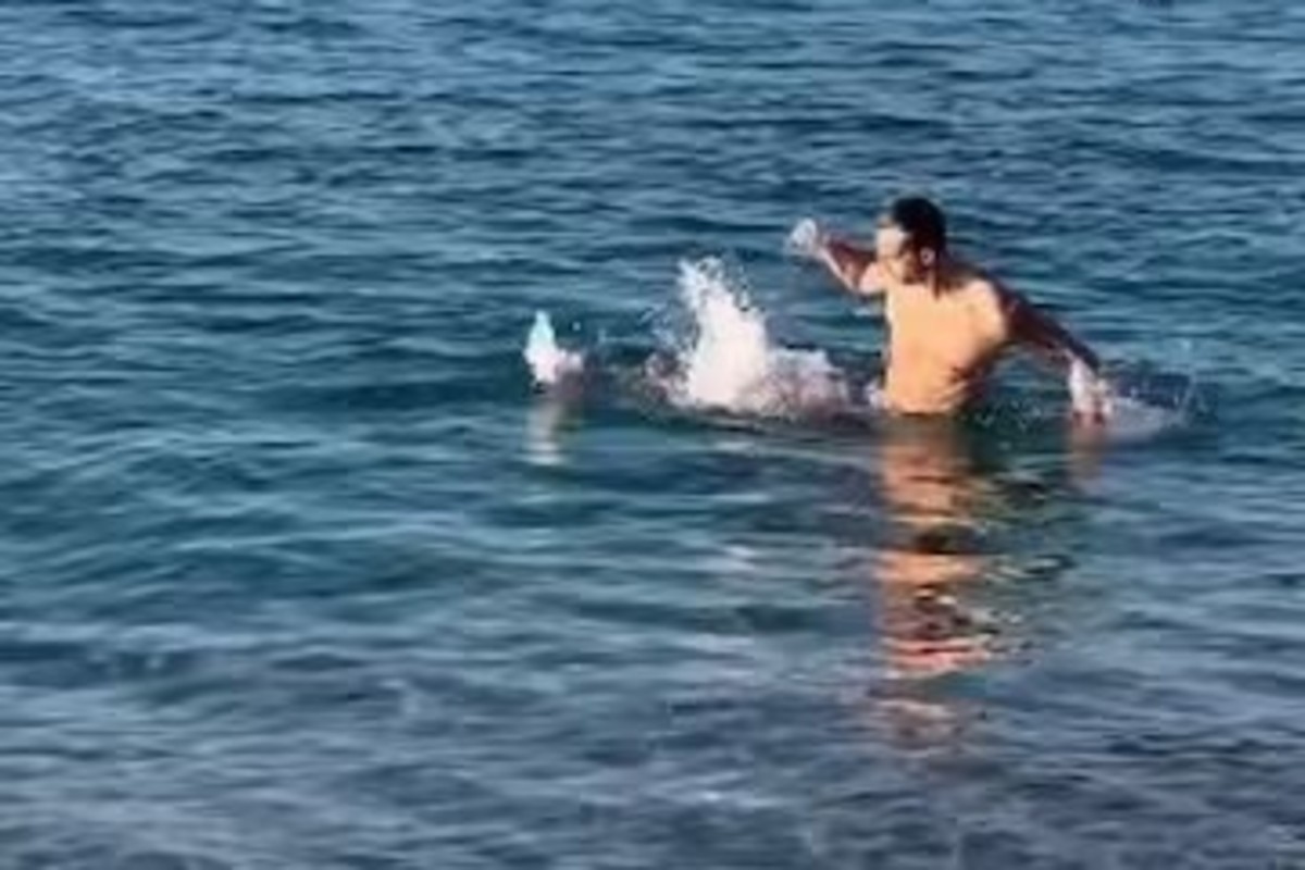 Underwater Incident
