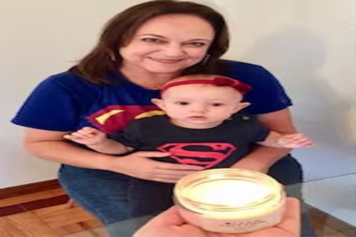 48 year old woman mother