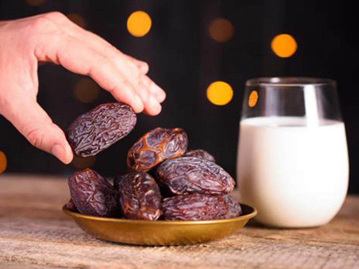 Dates Milk Benefits