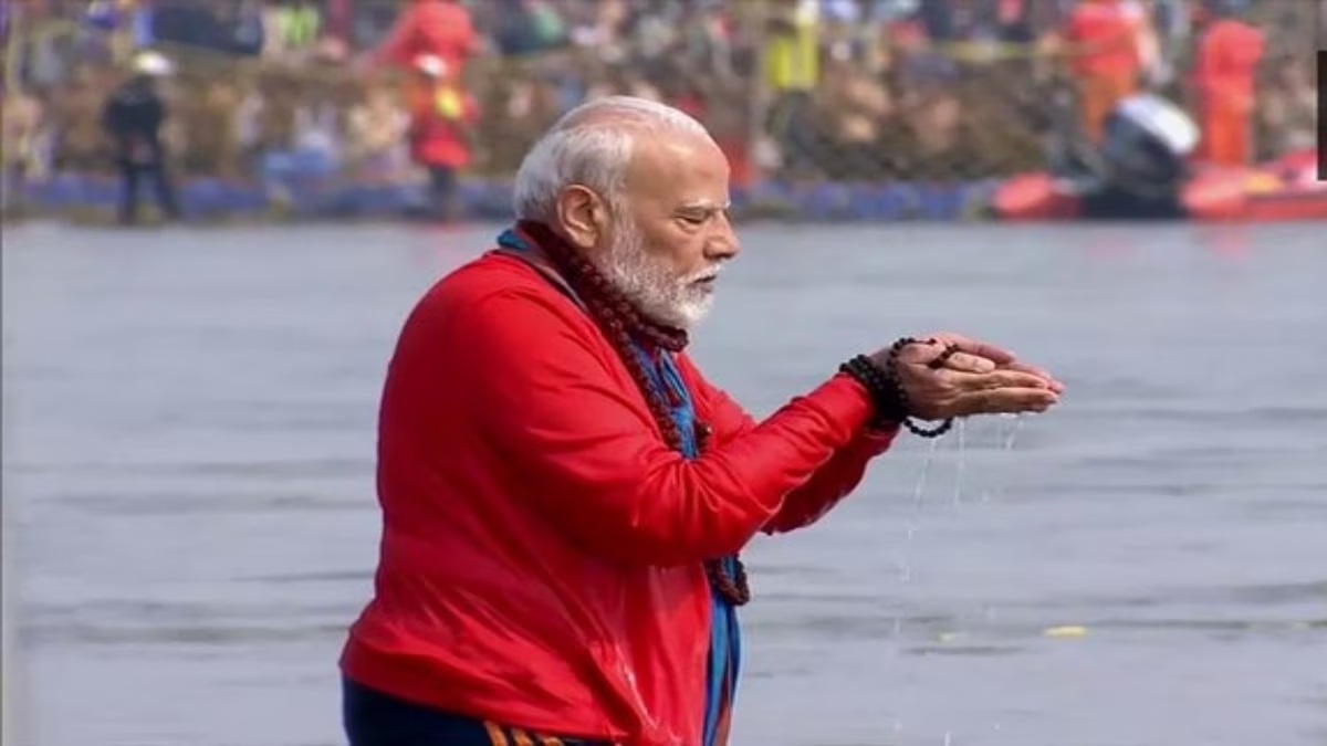 PM Modi Mahakumbh Visit