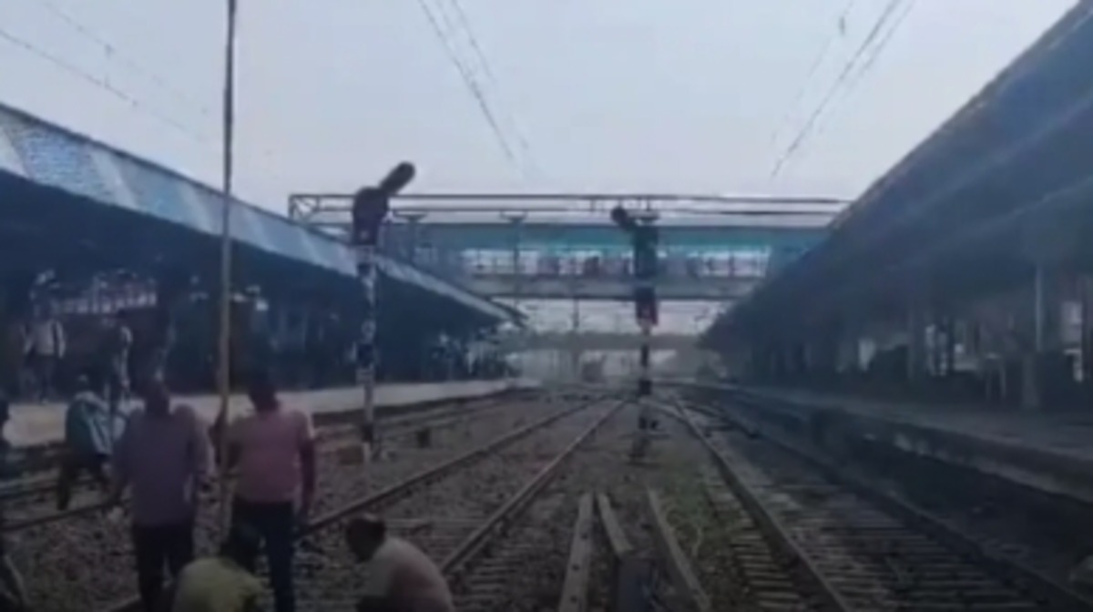 Train Ran 147KM on Wrong Track
