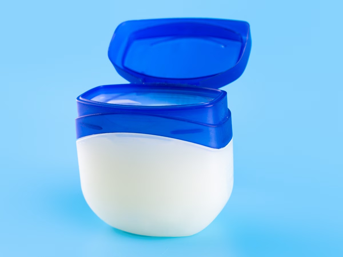 Vaseline Beauty Hacks