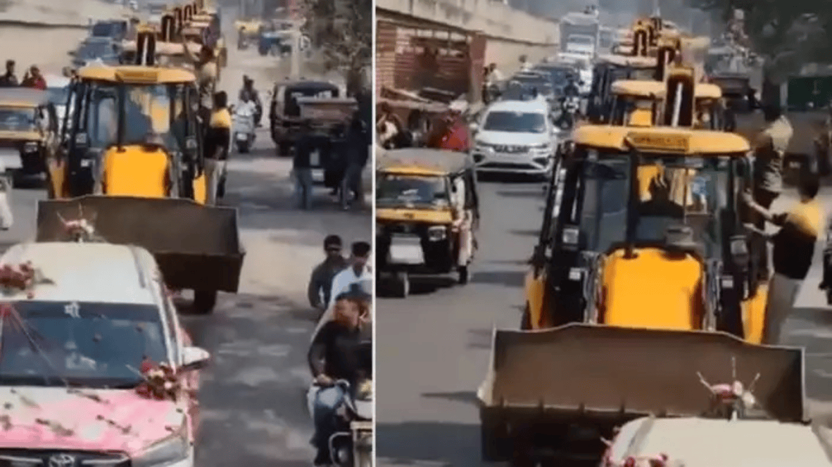 Groom Arrives In Jcb Viral Video