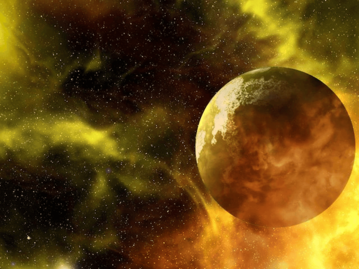Scientists map distant planet's atmosphere