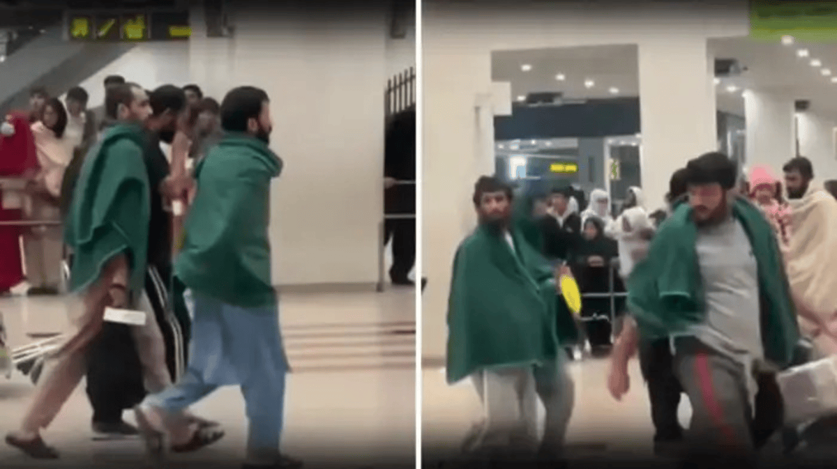 Pakistani Passengers Viral Video