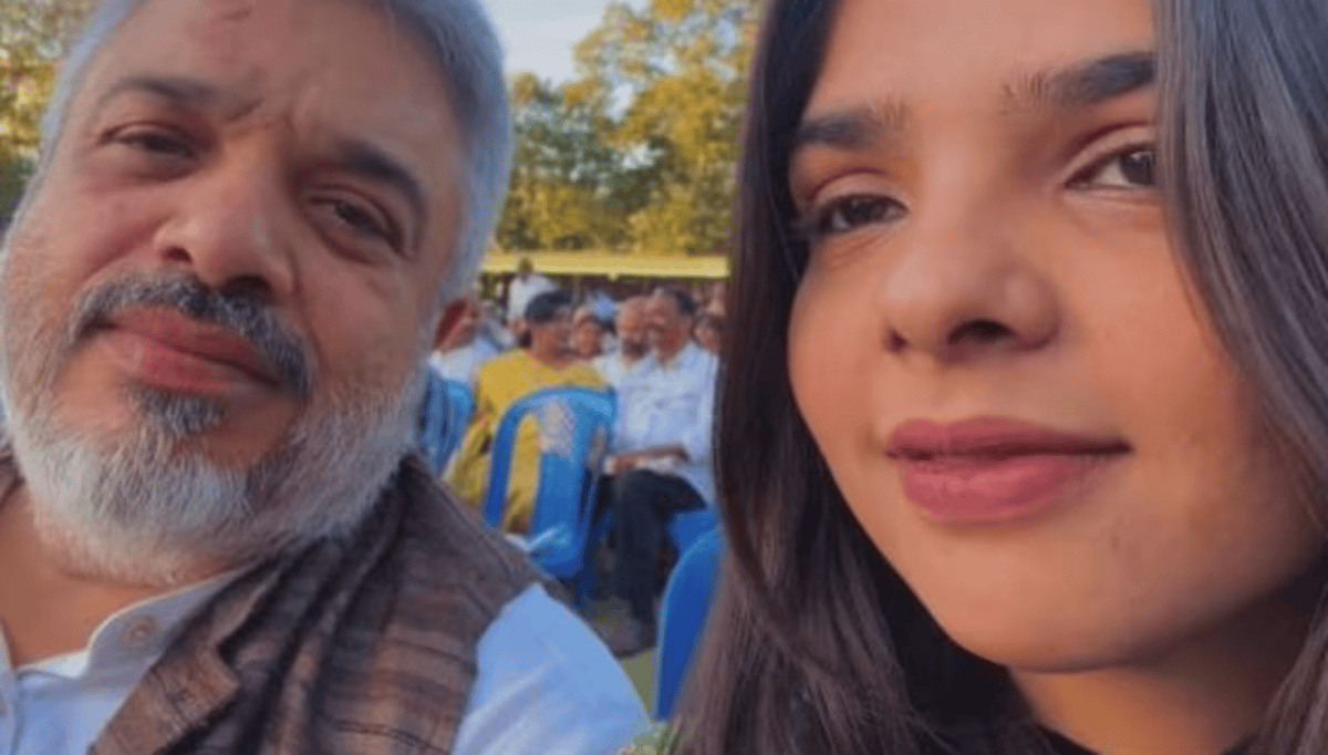 Father Daughter Viral Video