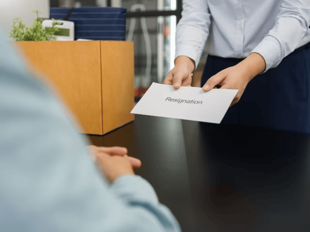 4 Word Resignation Shocks The Boss