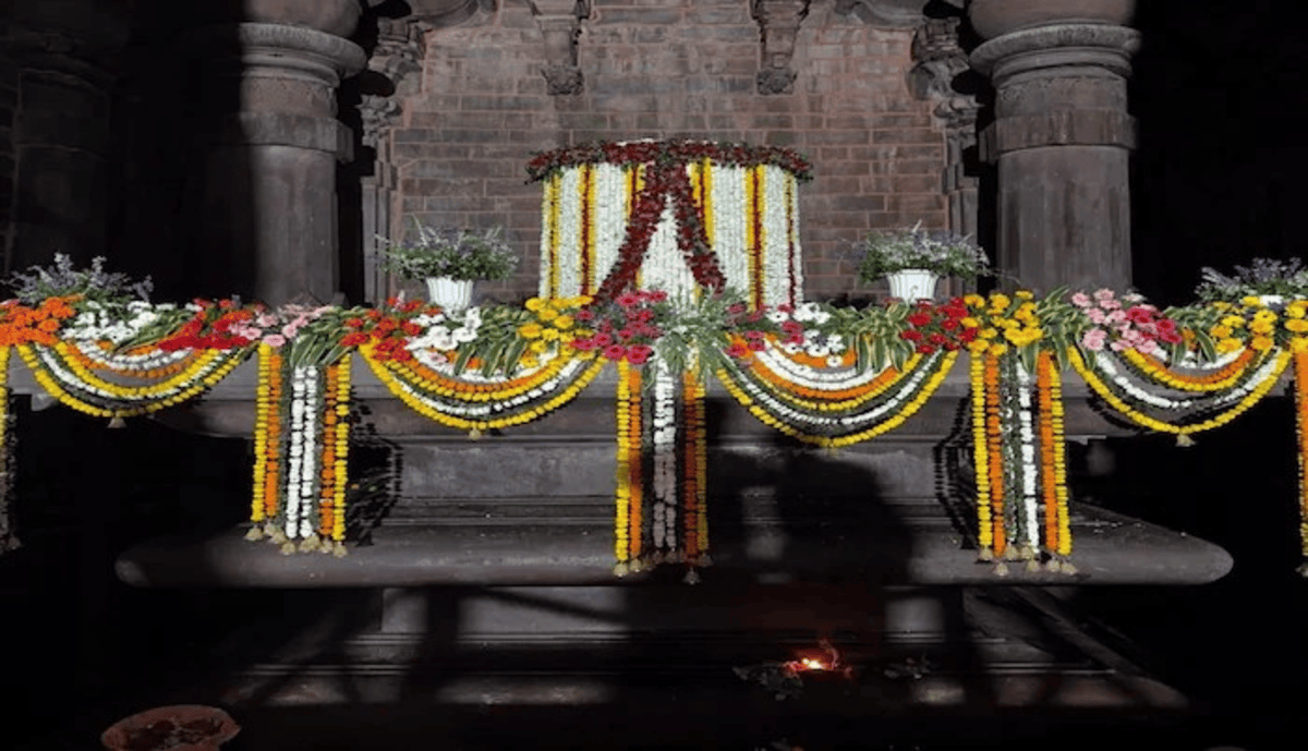 Bhojeshwar Shiv Temple