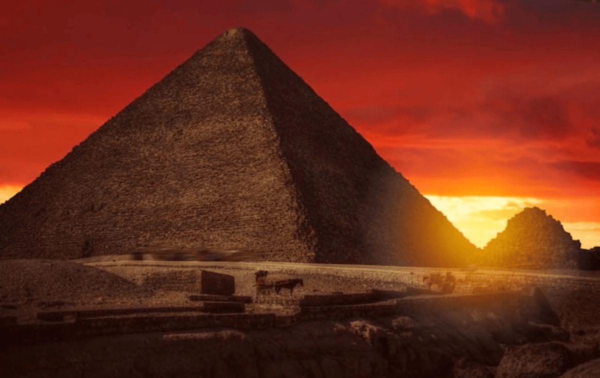 Expert Reveals Egyptian Mummies Scent