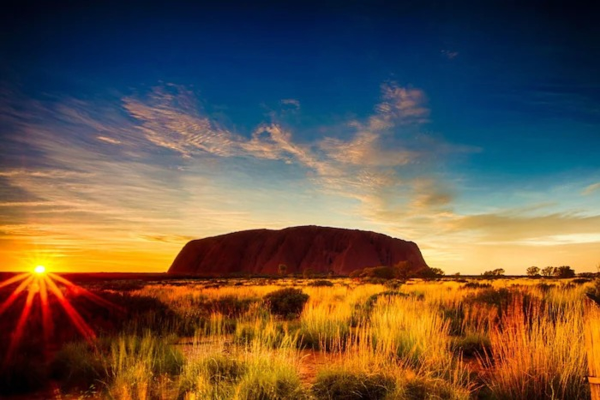 Uluru The Color-Changing Hill