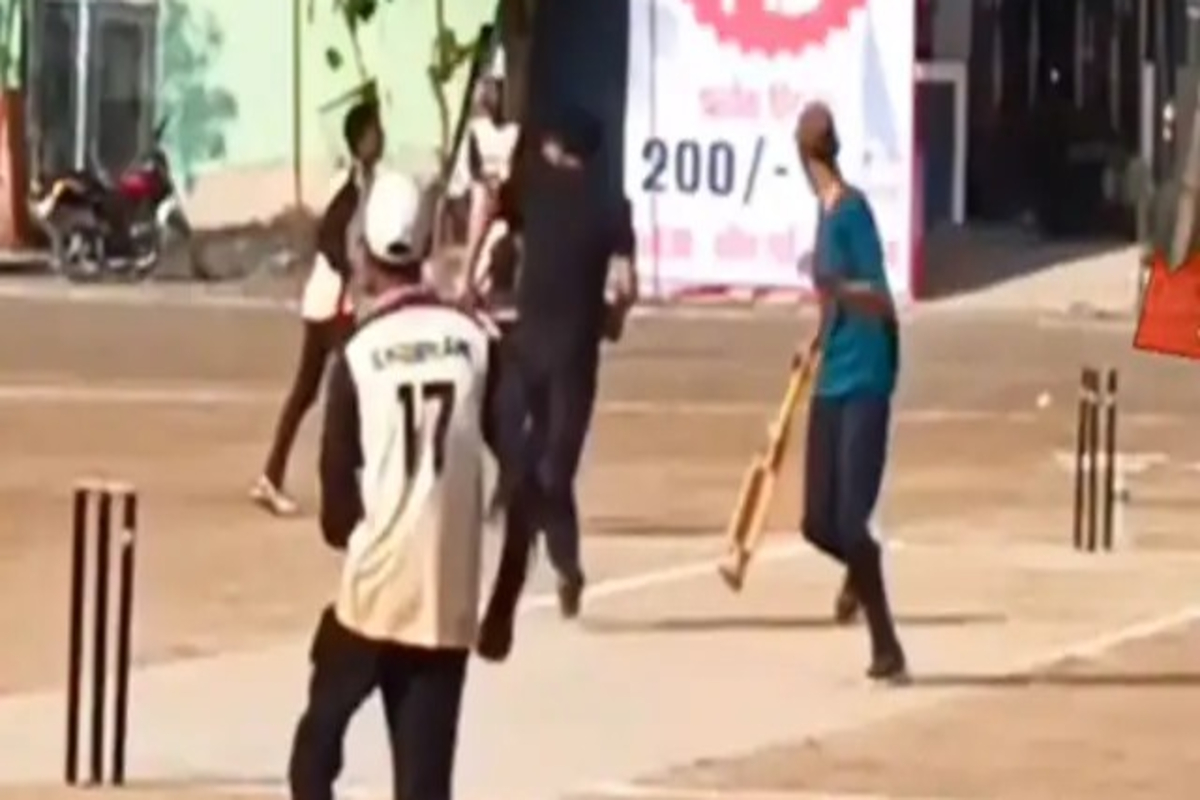 Cricket Viral Video