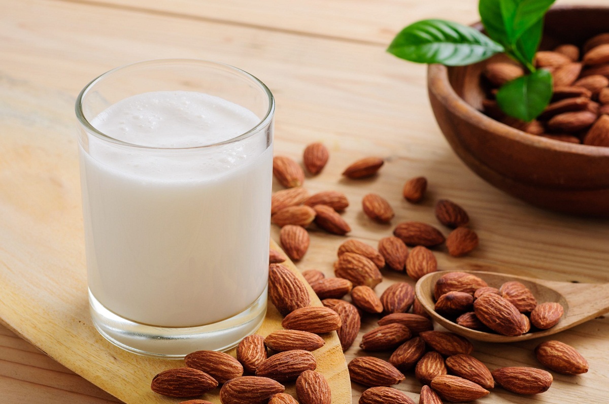 Almond Milk Benefits