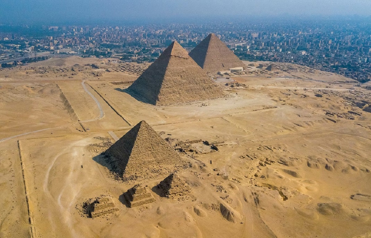 Pyramid of Giza