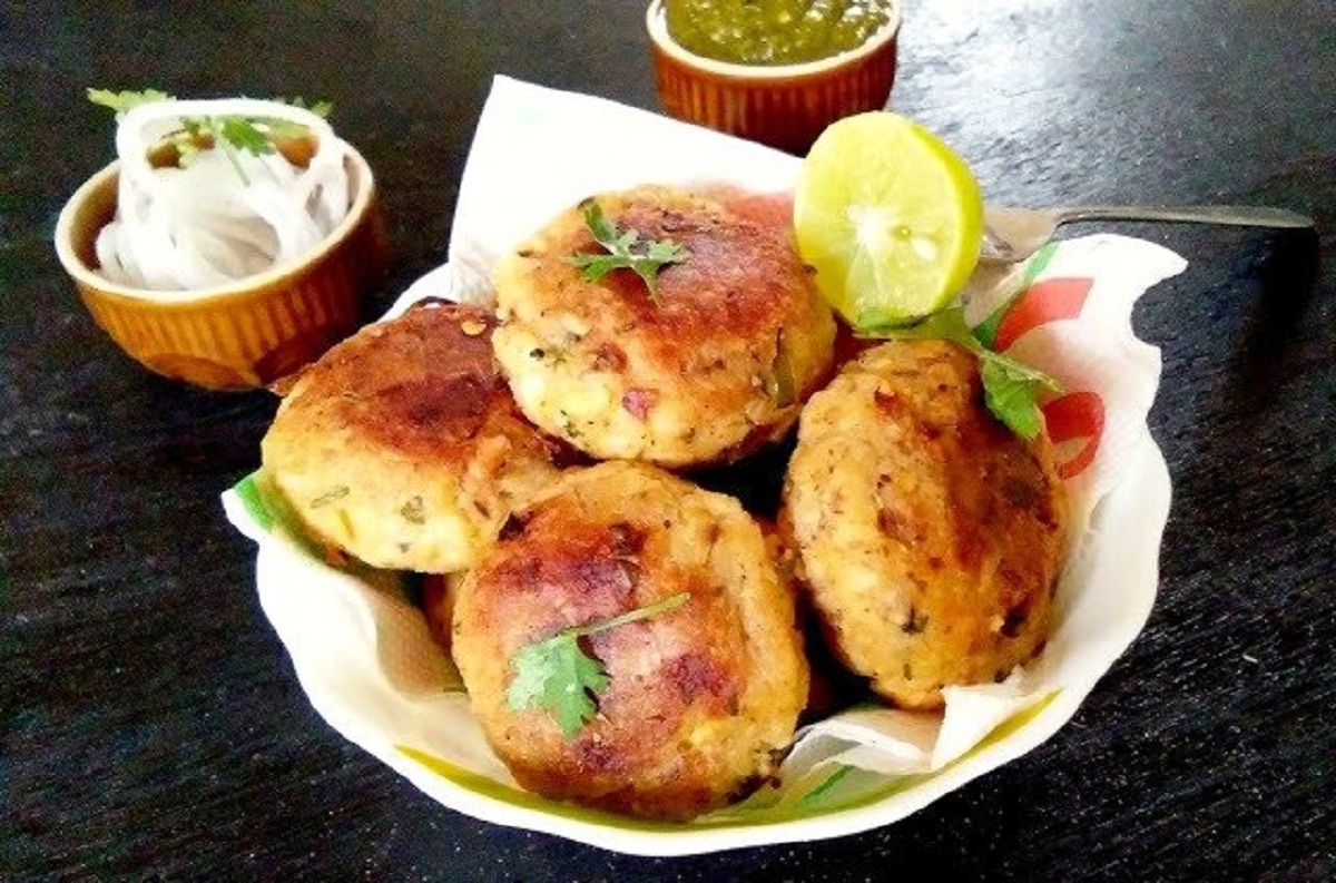 Raw Banana Tikki