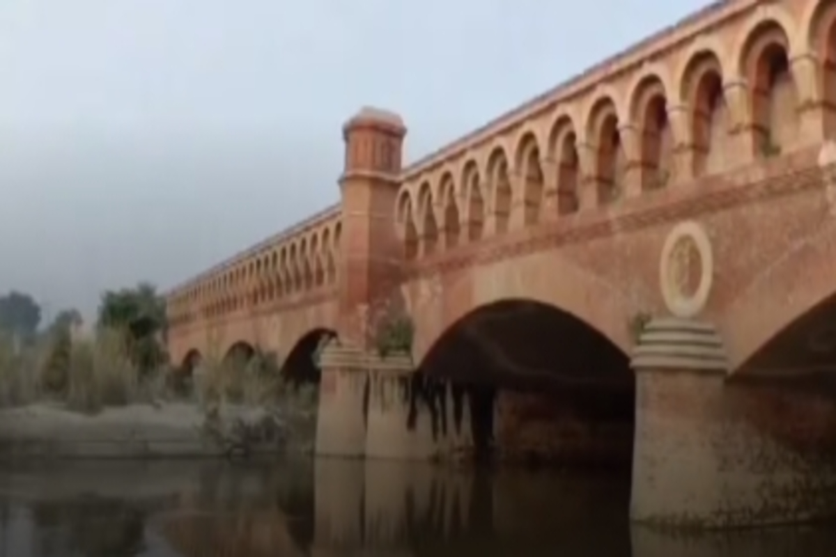 Kasganj Nadrai Bridge