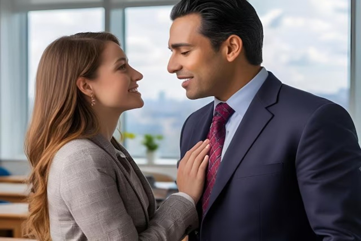 Girl Fell In Love With Professor