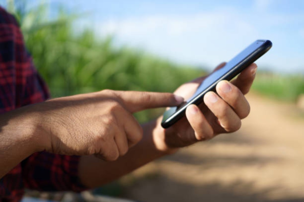 Gujarat farmer free smartphone Scheme