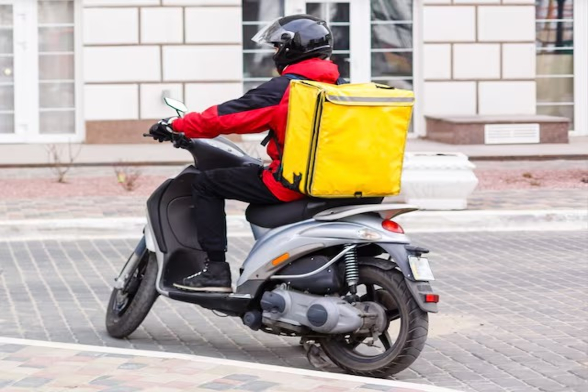 Food Order Delivered 15000 Km Away
