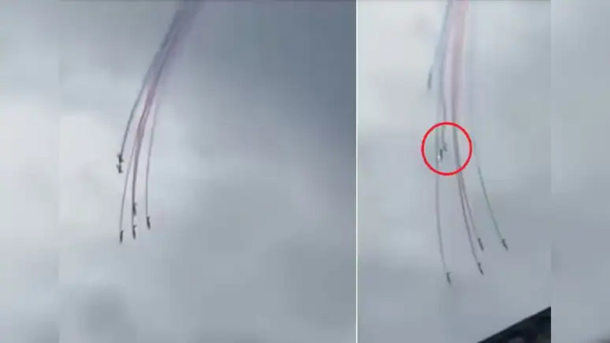Terrifying Moment Two French Air Force Jets