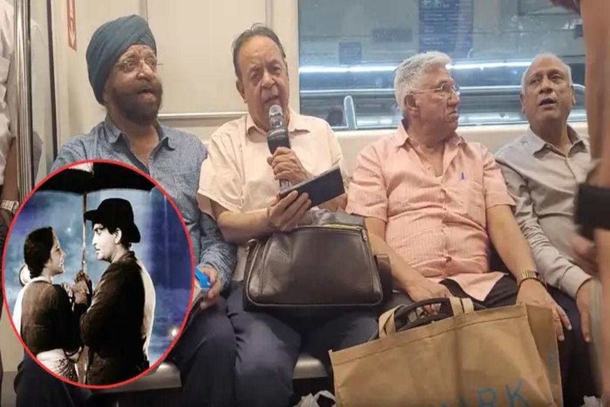 Delhi Metro Uncle Sings Pyar Hua Ikrar Hua Video