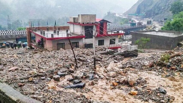 Gujarati Citizens Trapped in Jammu Landslide