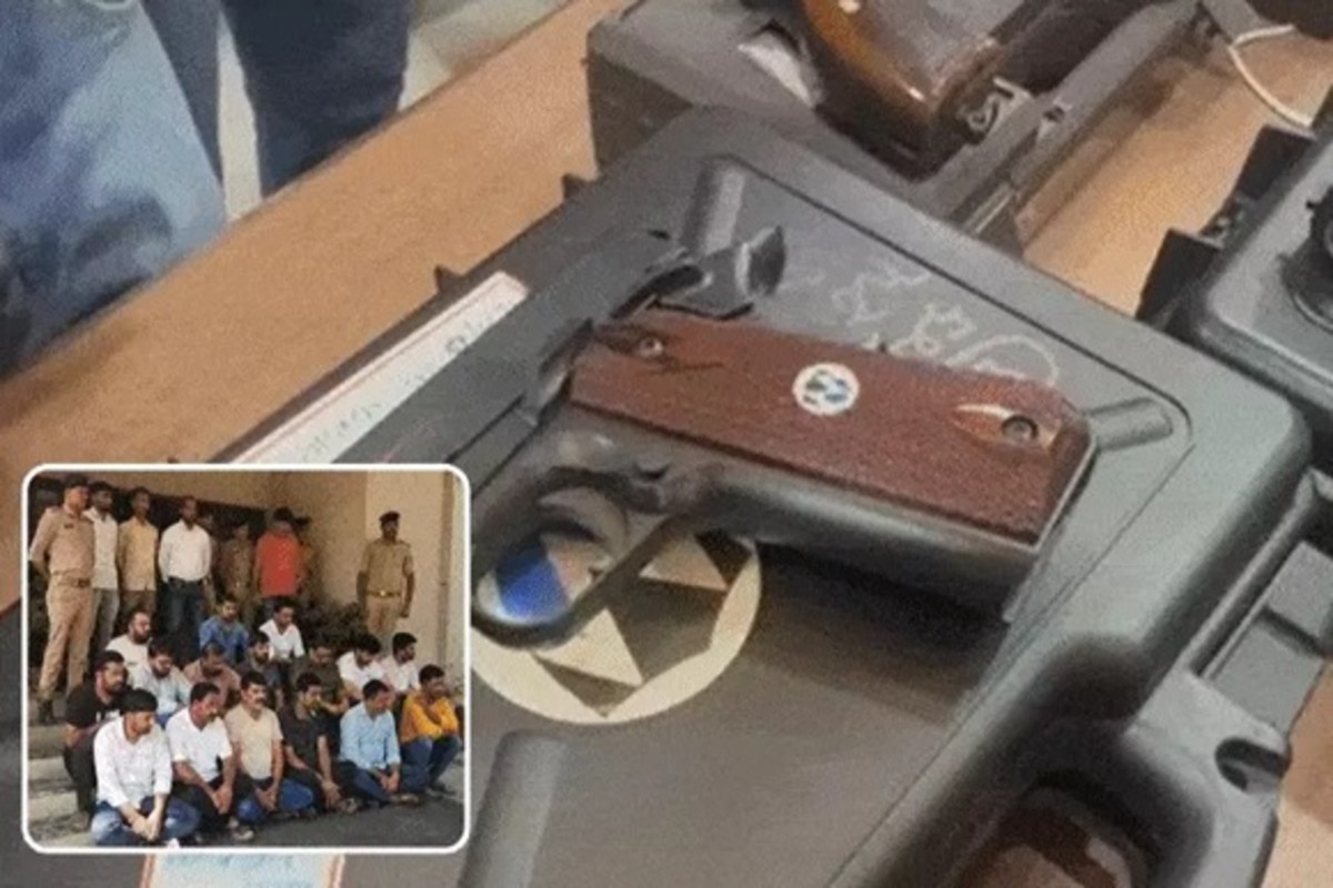 Illegal arms license scam Gujarat