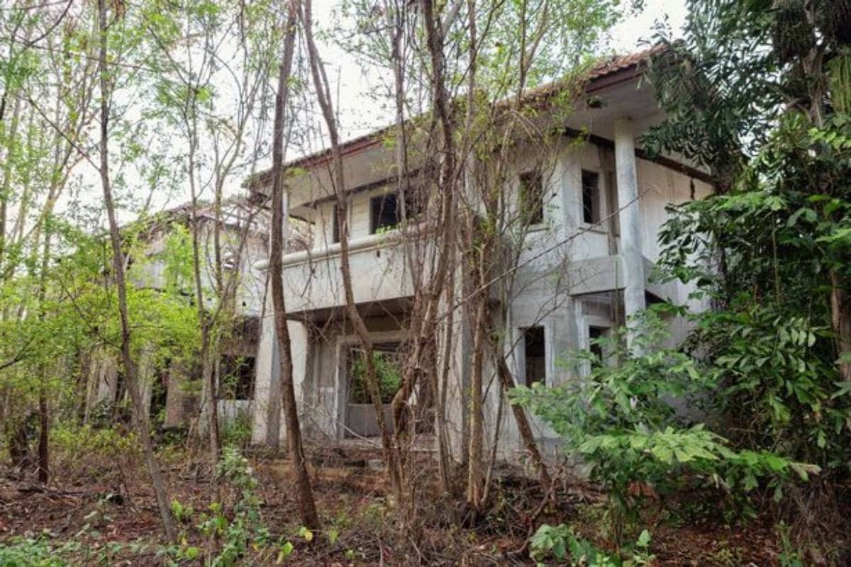 Couple Bought Haunted House