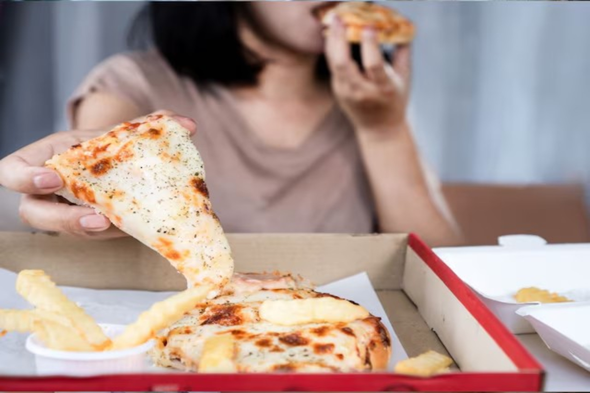 Girl Avoids Homemade Food For Decade