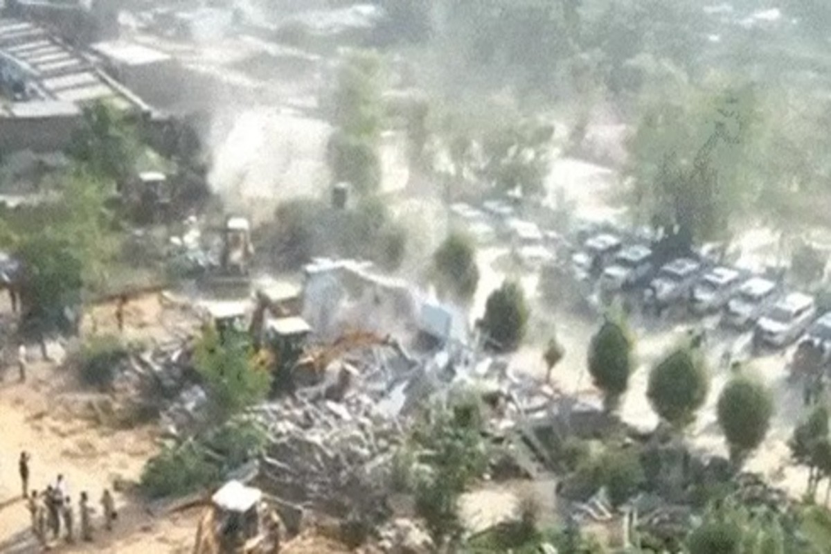 chandola lake demolition