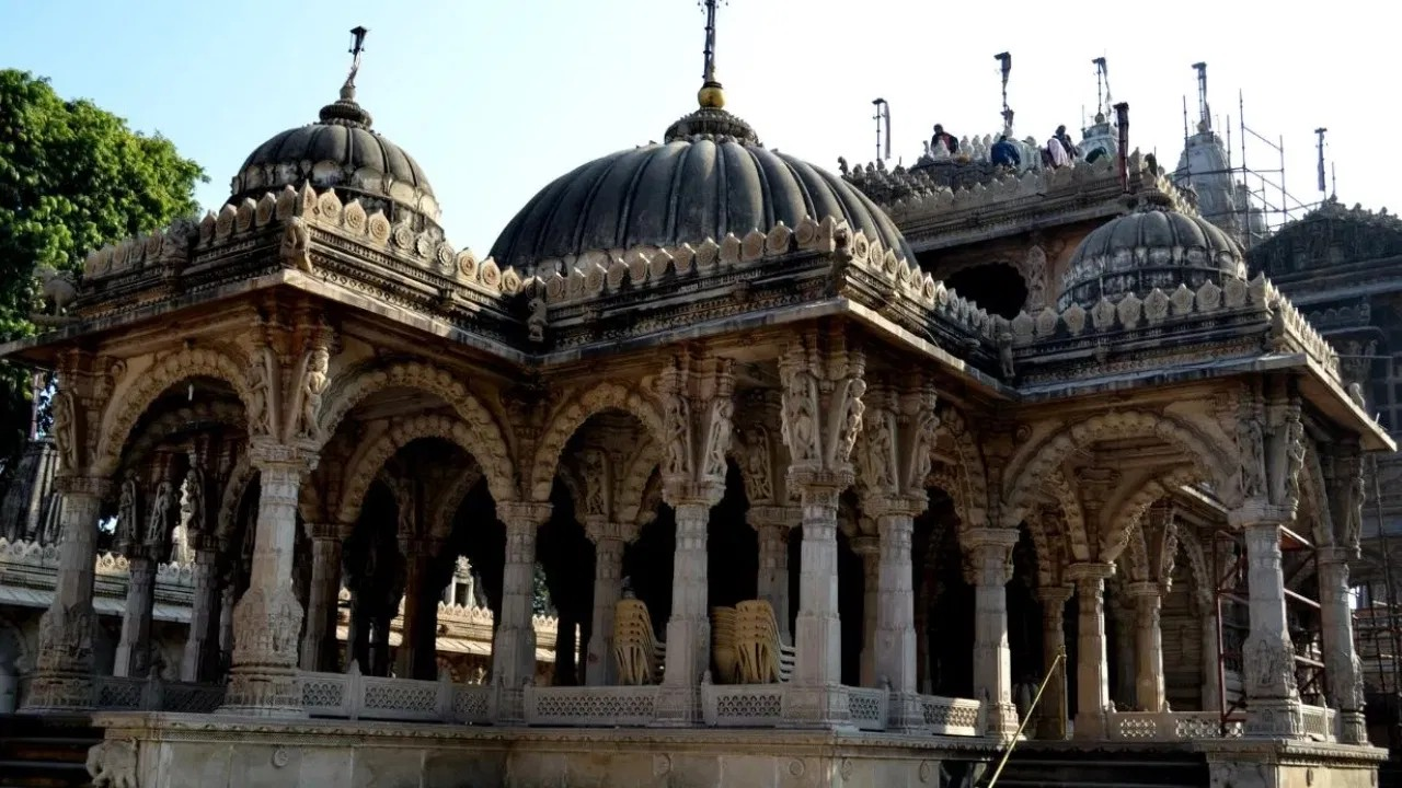 Ahmedabad Hutheesing Jain Temple