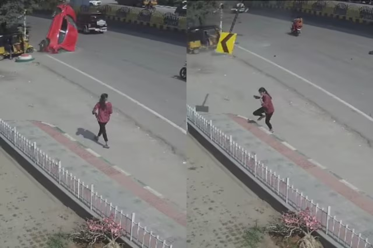 Car fell off flyover video